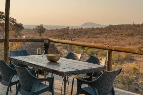 Royal Madikwe Luxury Safari Lodge