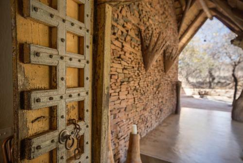 Royal Madikwe Luxury Safari Lodge