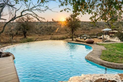 Royal Madikwe Luxury Safari Lodge