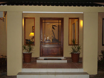 Hostal The Guest House Pongola