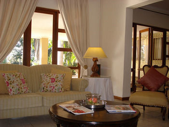 Hostal The Guest House Pongola