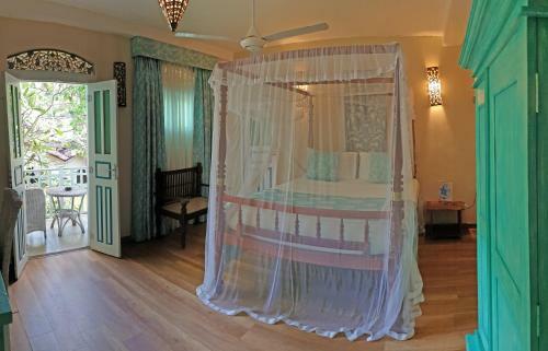 Hotel Thaprobane Beach House