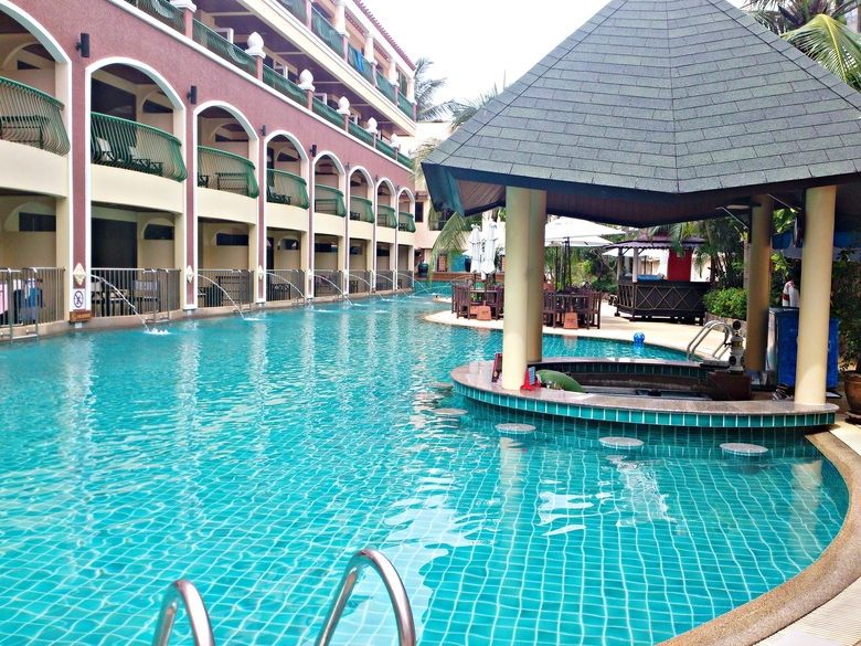 Hotel Karon Sea Sands Resort