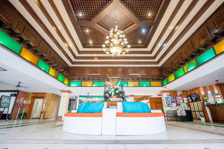 Hotel Karon Sea Sands Resort