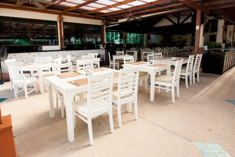 Hotel Karon Sea Sands Resort