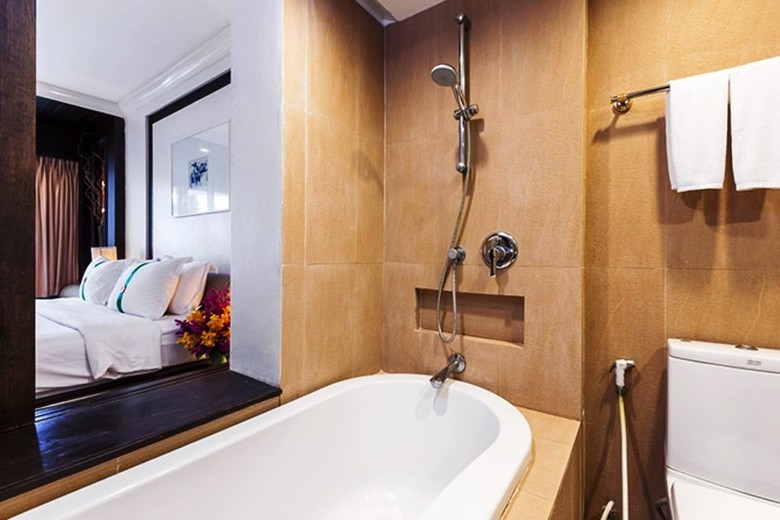 Hotel Thara Patong Beach Resort