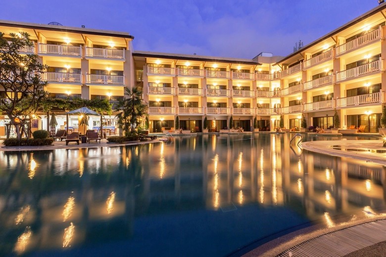 Hotel Thara Patong Beach Resort