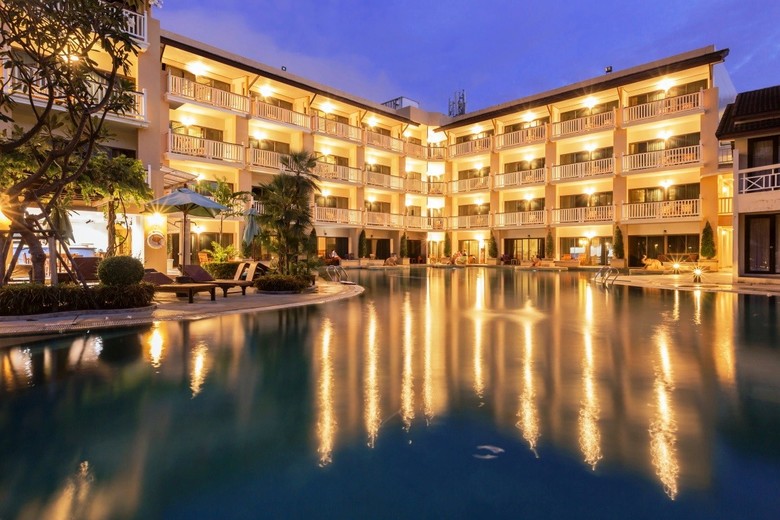 Hotel Thara Patong Beach Resort