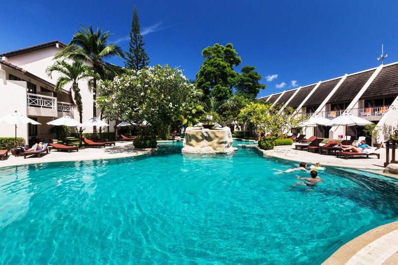 Hotel Thara Patong Beach Resort