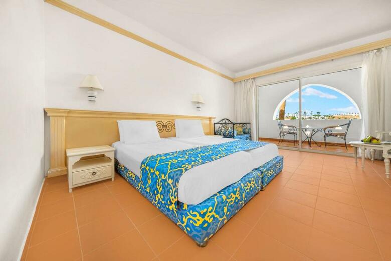 Hotel Domina Coral Bay Resort, Diving, Spa & Casino