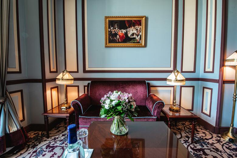 Grand Hotel De Bordeaux & Spa