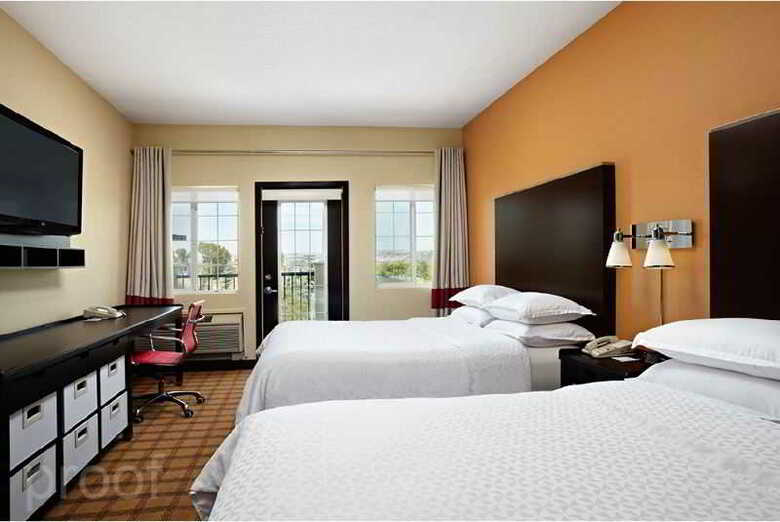 Hotel Four Points By Sheraton Calgary West