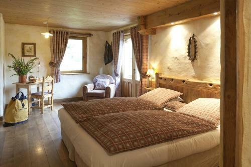 Hotel Les Fermes De Pierre Et Anna