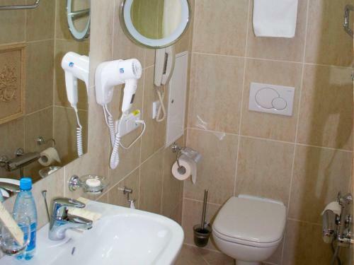 Hotel Alleya Grand