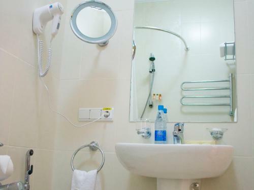 Hotel Alleya Grand