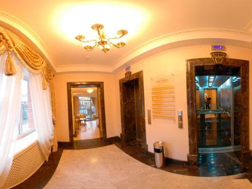 Hotel Alleya Grand