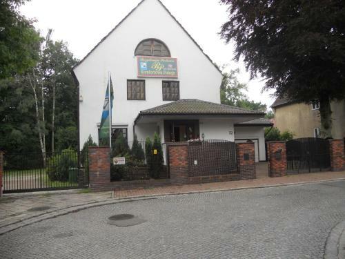 Hostal Pensjonat Rezydencja Parkowa