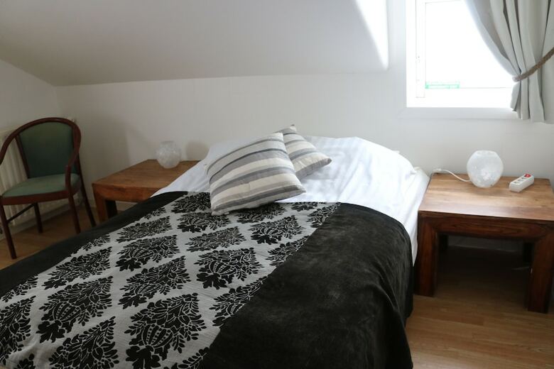 Hostal Guesthouse Lyngholt