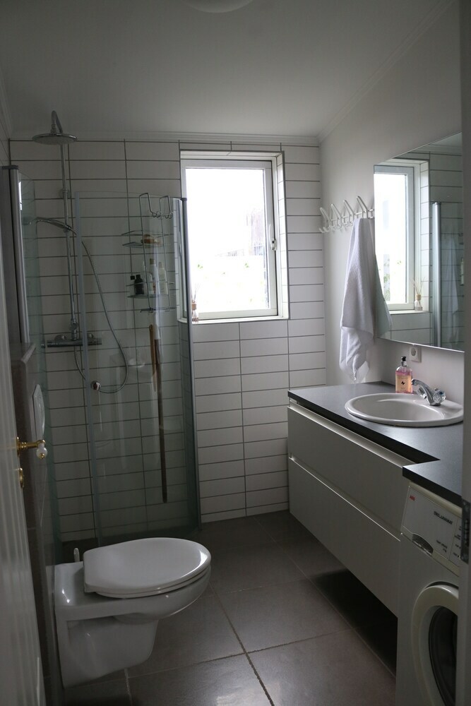 Hostal Guesthouse Lyngholt