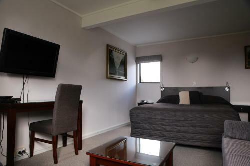 Tussock Grove Boutique Hotel