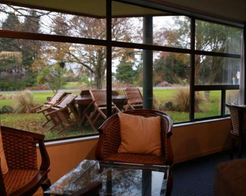 Tussock Grove Boutique Hotel