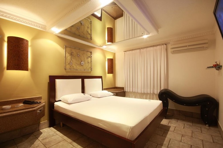 Motel Classe A (adult Only)