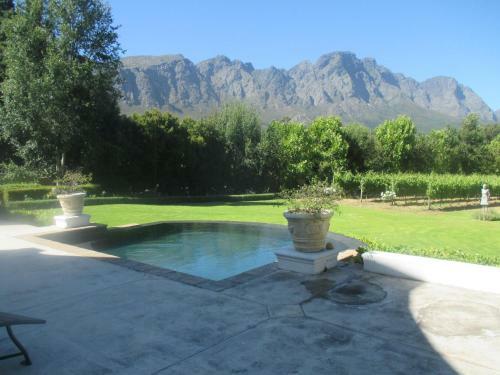 Hostal Franschhoek Rose Cottages