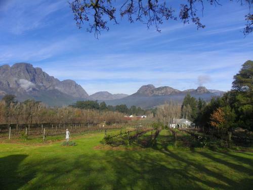 Hostal Franschhoek Rose Cottages