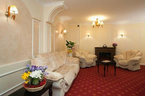 7 Sky Hotel Klinicheskaya Street