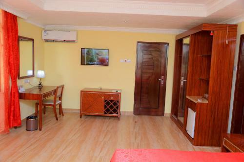 Tiffany Diamond Hotel