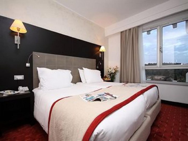 Hotel Golden Tulip El Mechtel