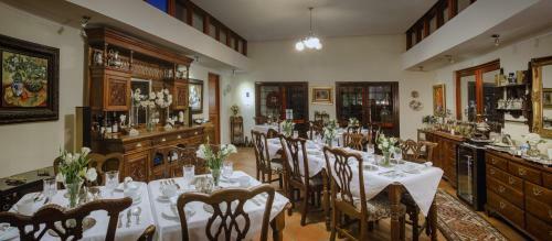 Hostal The Oasis Signature Hotel