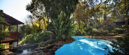 Hostal The Oasis Signature Hotel