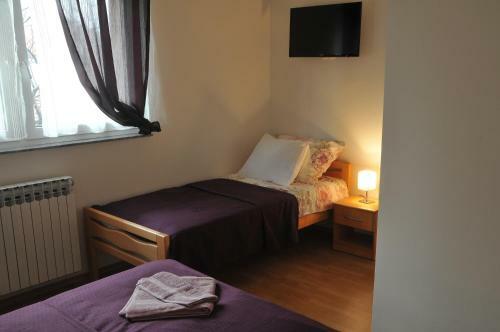 Hostal Guesthouse Hortenzija