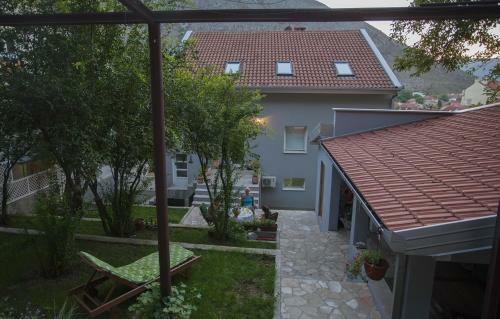 Hostal Guesthouse Hortenzija