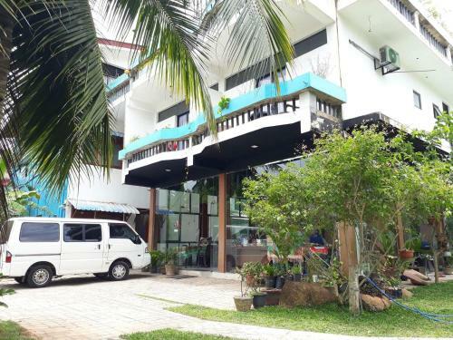 Hostal Relax Inn Hikkaduwa