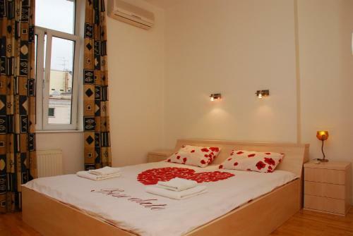 Alex Apartments On Lva Tolstogo
