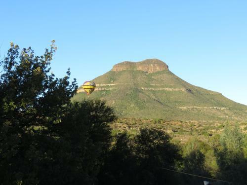Hostal Aan Die Oewer Guesthouse