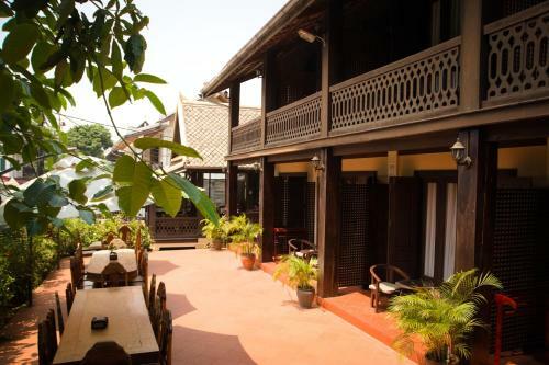 Posada Sok Dee Residence