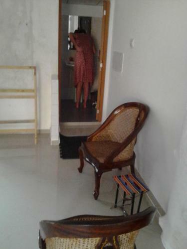 Hostal Bandhusena House & Apartment
