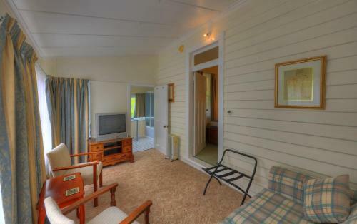 Acacia Bed And Breakfast