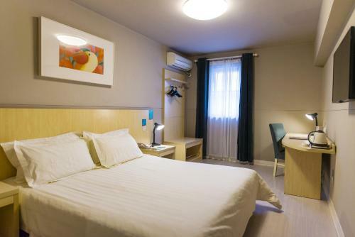 Hotel Jinjiang Inn - Heze Coach Station