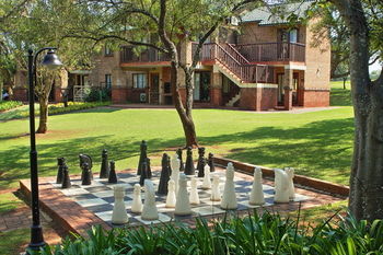 Hotel Three Cities Greenway Woods Golf Resort