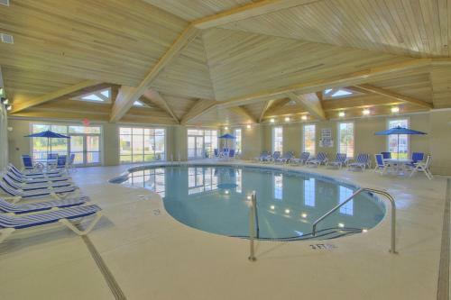 Hotel Bluewater Resort And Marina By Spinnaker