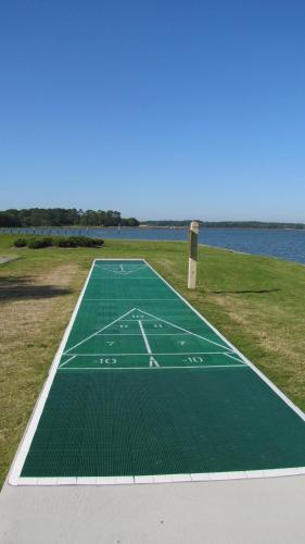 Hotel Bluewater Resort And Marina By Spinnaker