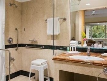 Hotel Ramada Plaza Palm Grove