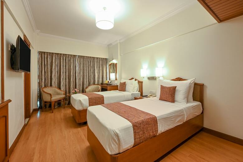 Hotel Fariyas