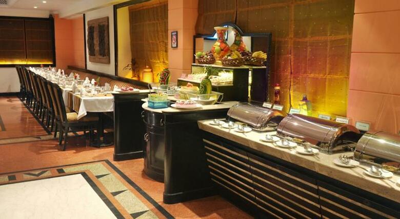 Hotel Fariyas