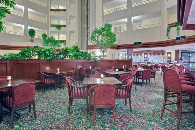 Hotel Holiday Inn Montreal-longueuil