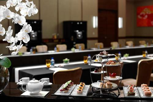 Hotel Solaire Resort & Casino